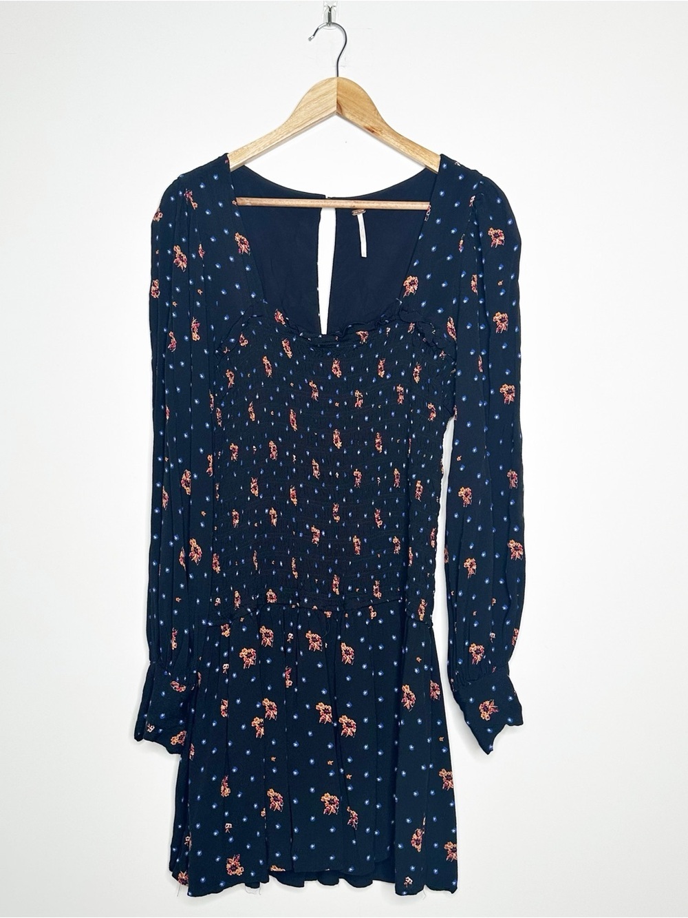 Free People Two Faces Smocked Mini Dress Black Floral Long Sleeve Large - Picture 2 of 9